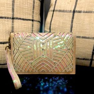 Corral wallet/wristlet